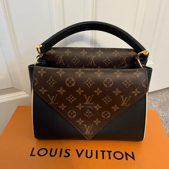 LV bag - Picture 4 of 12